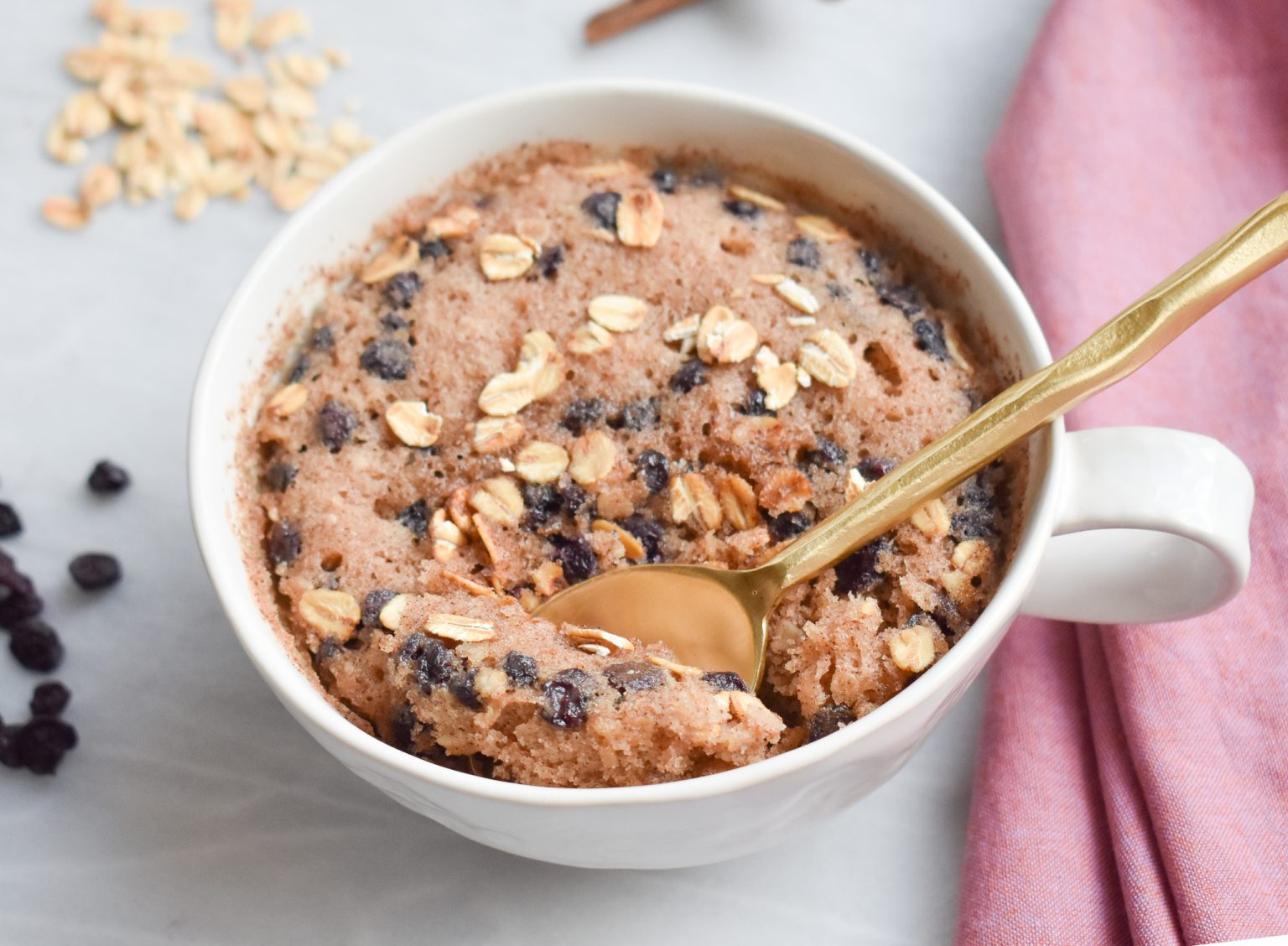 LowFODMAP Oatmeal Blueberry Mug Muffin; Glutenfree, Dairyfree