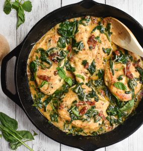 Low-FODMAP 30-Minute Creamy Tuscan Chicken; Gluten-free | Rachel Pauls Food