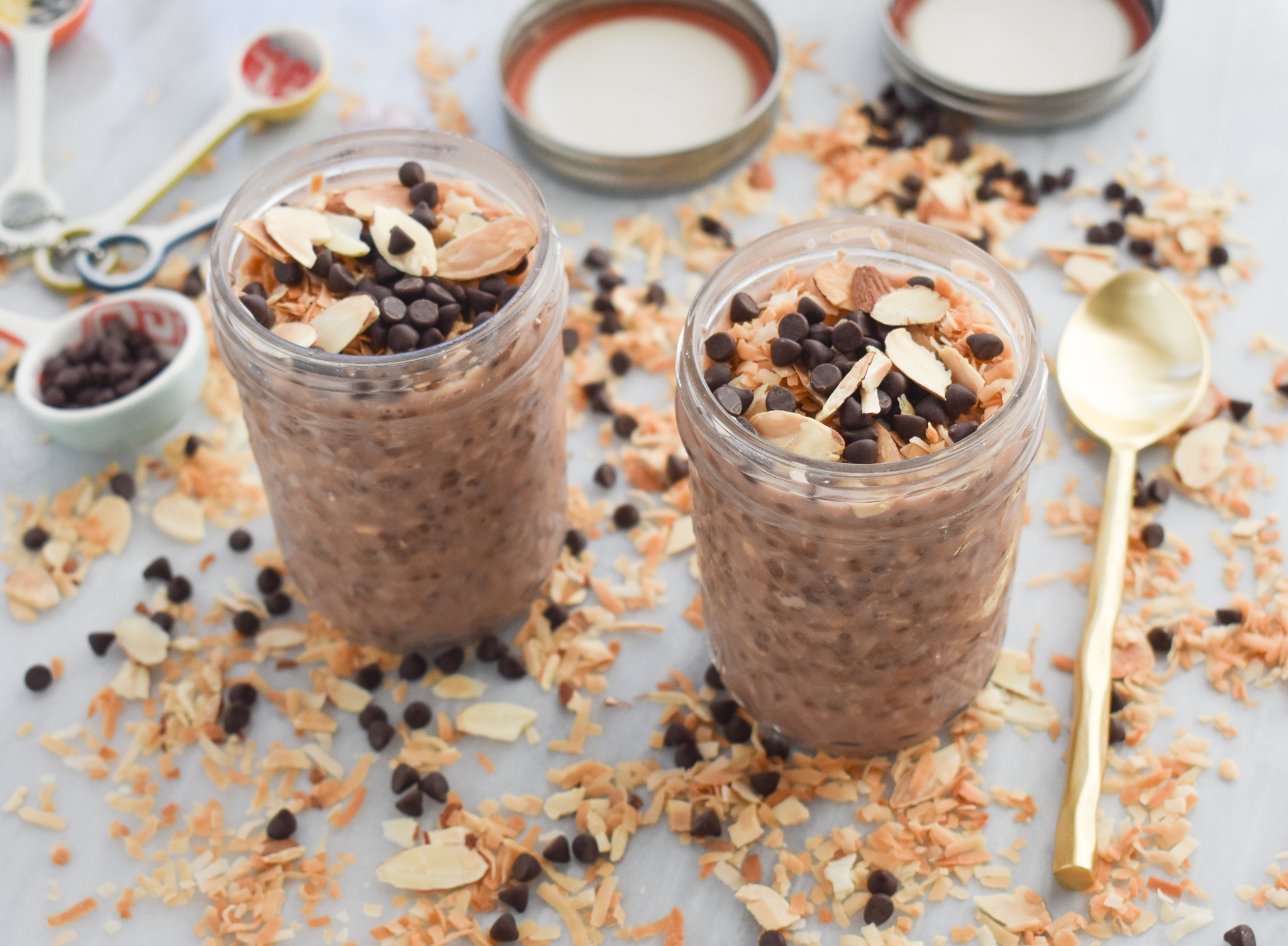 Overnight Oats with Almond Milk - Liv Vegan Strong