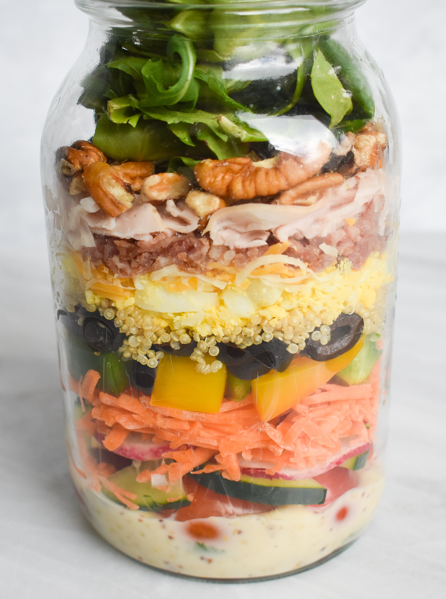 How to Build a LowFODMAP Salad in a Jar (Salad Bar Tips) and Low