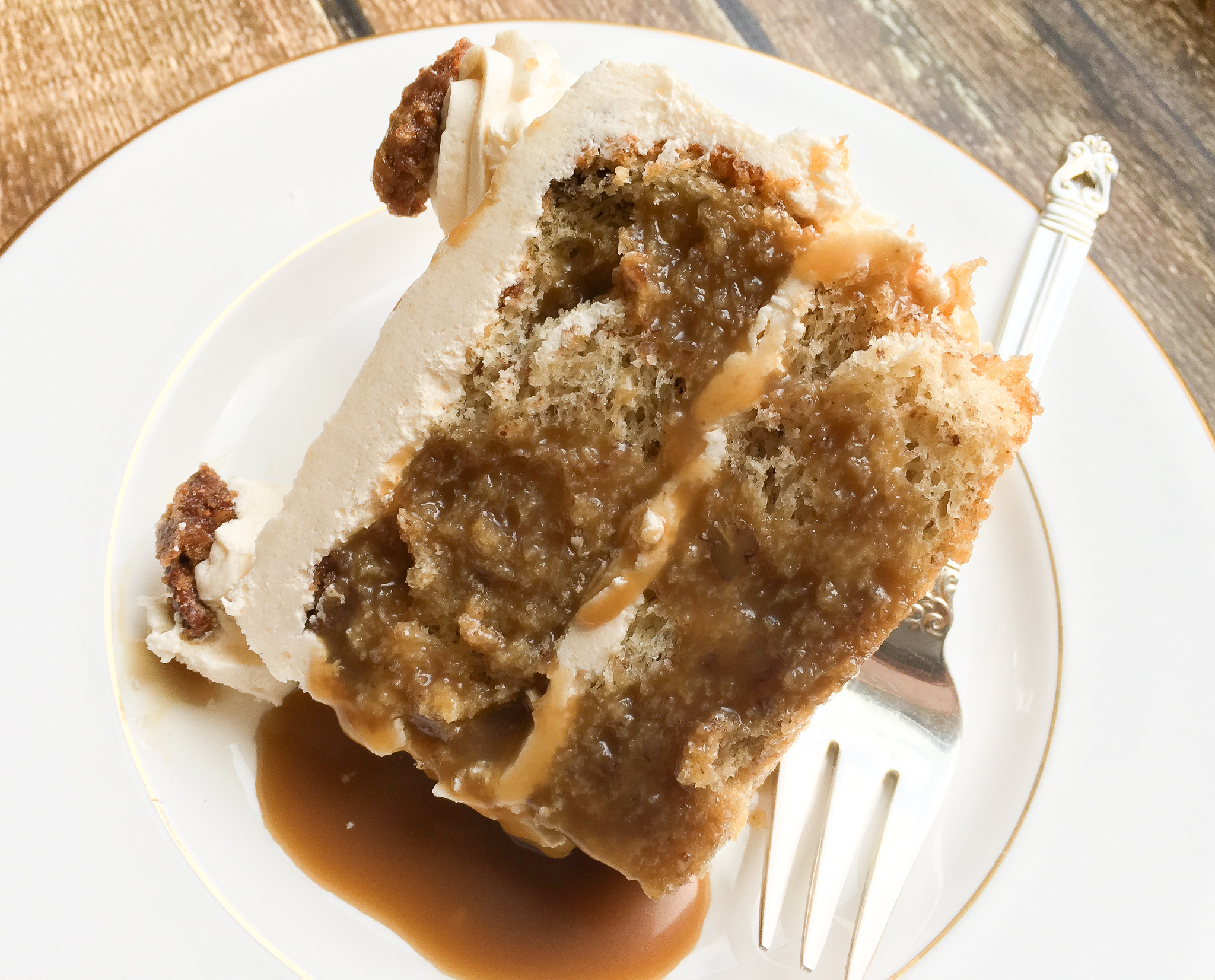 Dreamy LowFODMAP Shmoo Cake aka Pecan Angel Food Cake Dreamy LowFODMAP Shmoo Cake aka Pecan Angel Food Cake